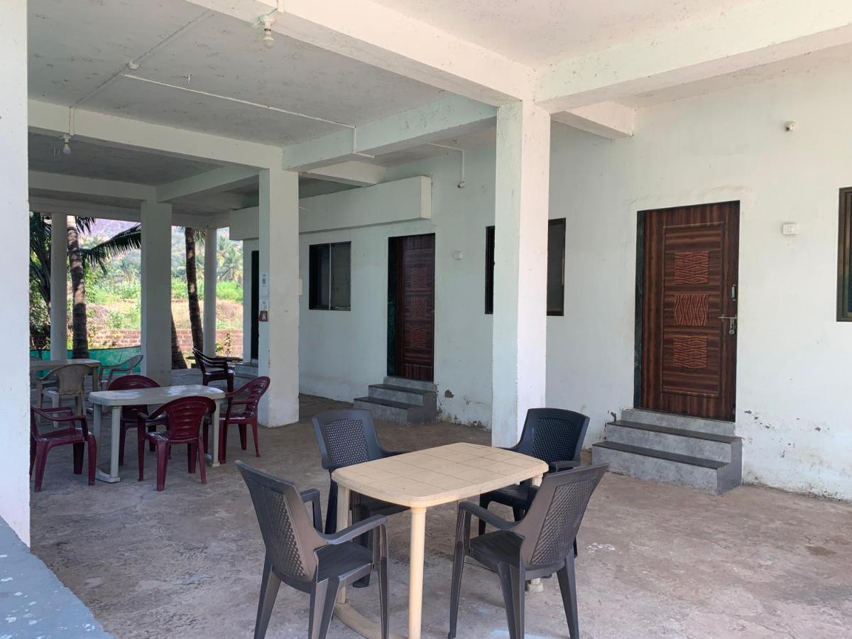 Samudra Kinara Homestay Harnai Eksteriør billede